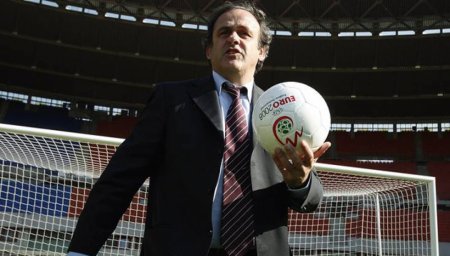 UEFA-nın sabiq prezidenti Mişel Platini dindirildikdən sonra sərbəst buraxılıb