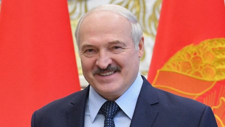 Lukaşenko: “Belarusda problemli vəziyyət yoxdur”