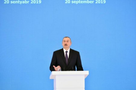 Prezident İlham Əliyev: "Neftçilərimiz bu gün Azərbaycanın qüdrətini, inkişafını təmin edirlər"