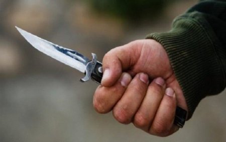 Şəmkirdə 36 yaşlı kişi bıçaqlandı
