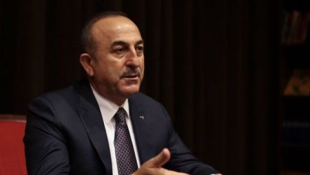 Çavuşoğlu: “Ermənistanda cəsarət haradandır?”