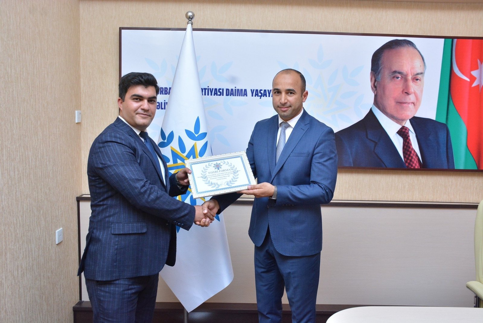 Torpağa və insana xidmət edən rəhbər – Əhəd Əzizov